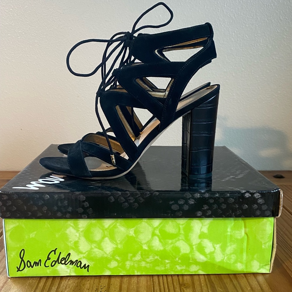 SAM EDELMAN Yardley Black Suede Cutout Gold Lace Up Chunky Block Heel Sandals 9